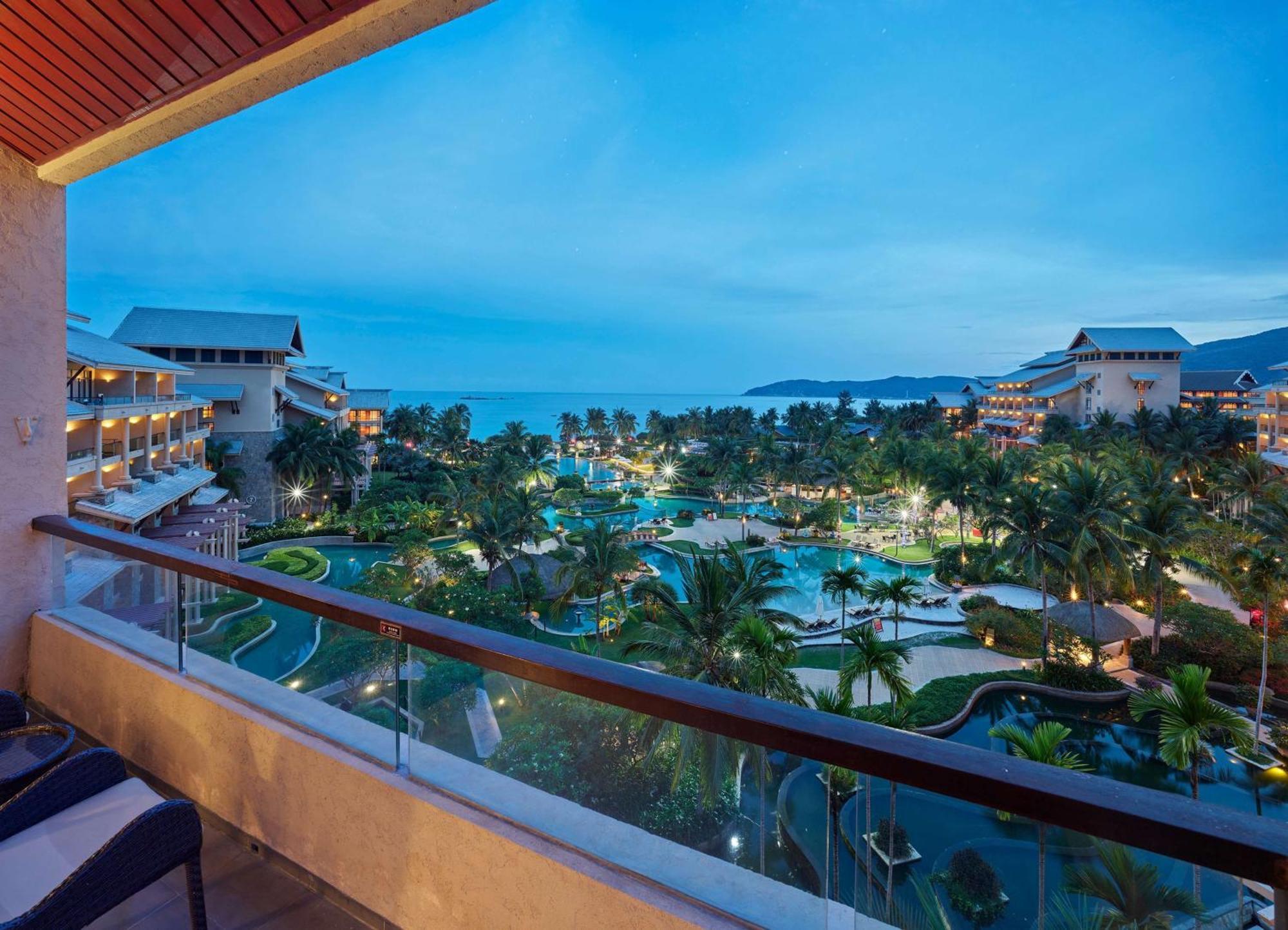 Hilton Sanya Yalong Bay Resort & Spa Buitenkant foto